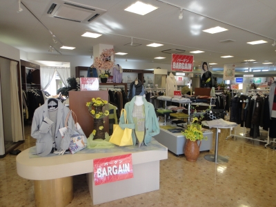店頭バーゲン~春 DSC09444